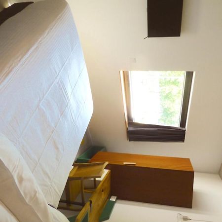 Hotel Belvue Sint-Jans-Molenbeek ภายนอก รูปภาพ