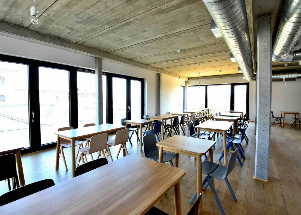 Hotel Belvue Sint-Jans-Molenbeek ภายนอก รูปภาพ