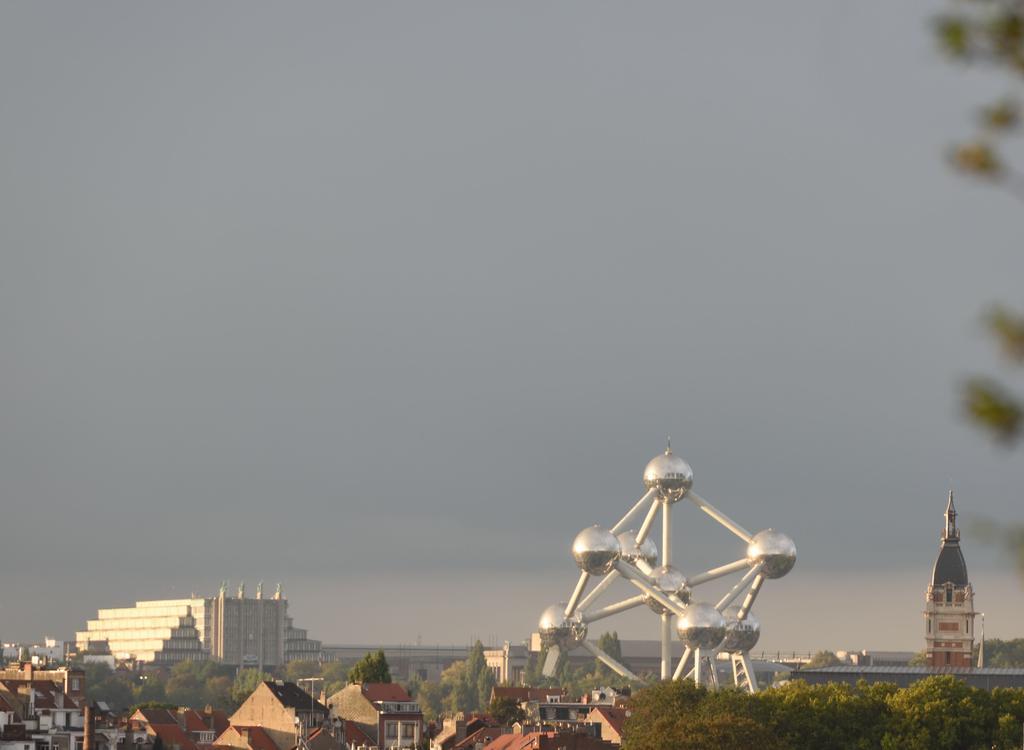 Hotel Belvue Sint-Jans-Molenbeek ภายนอก รูปภาพ