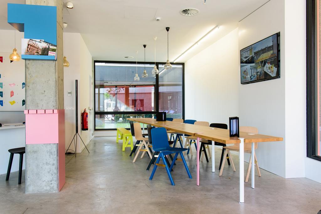 Hotel Belvue Sint-Jans-Molenbeek ภายนอก รูปภาพ