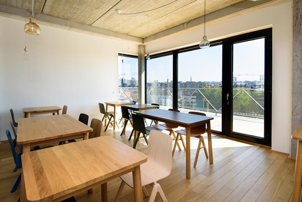 Hotel Belvue Sint-Jans-Molenbeek ภายนอก รูปภาพ