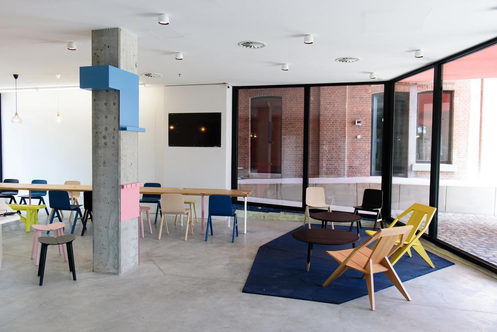 Hotel Belvue Sint-Jans-Molenbeek ภายนอก รูปภาพ